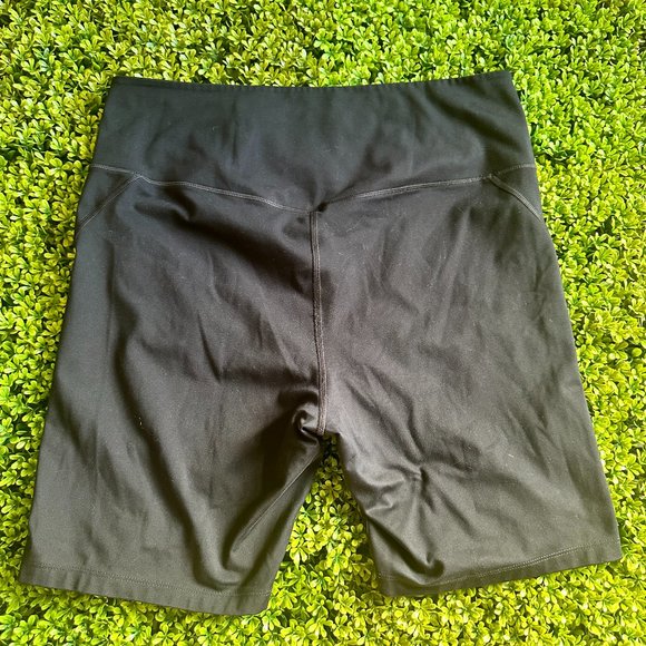 Girlfriend Collective Athletic Bike Shorts Black 3XL - Picture 5 of 5